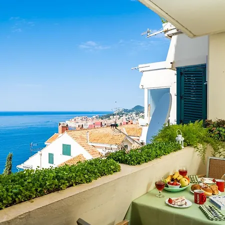 Apartament Bakus